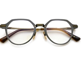 DTX186 A 02 Radicon Three